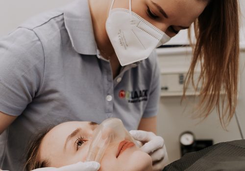 Lachgasbehandlung bei Angst von LAACK - Ihr Zahnarzt in Lilienthal